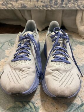 Women’s Altra Torin Sneaker